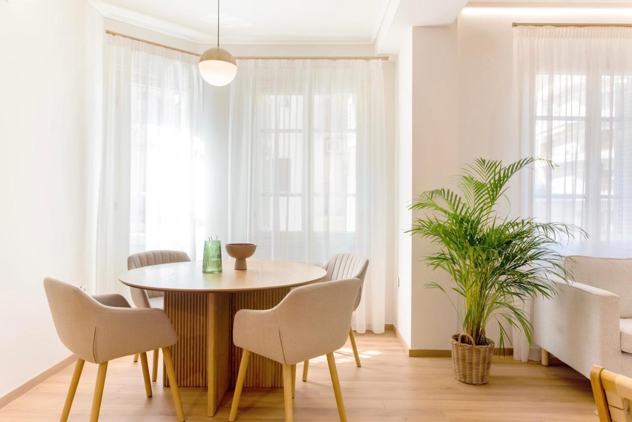 White Lotus By Halu! Apartments سالونيك المظهر الخارجي الصورة